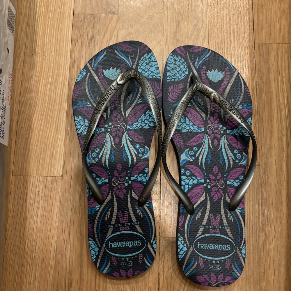 Havaianas flip flops
